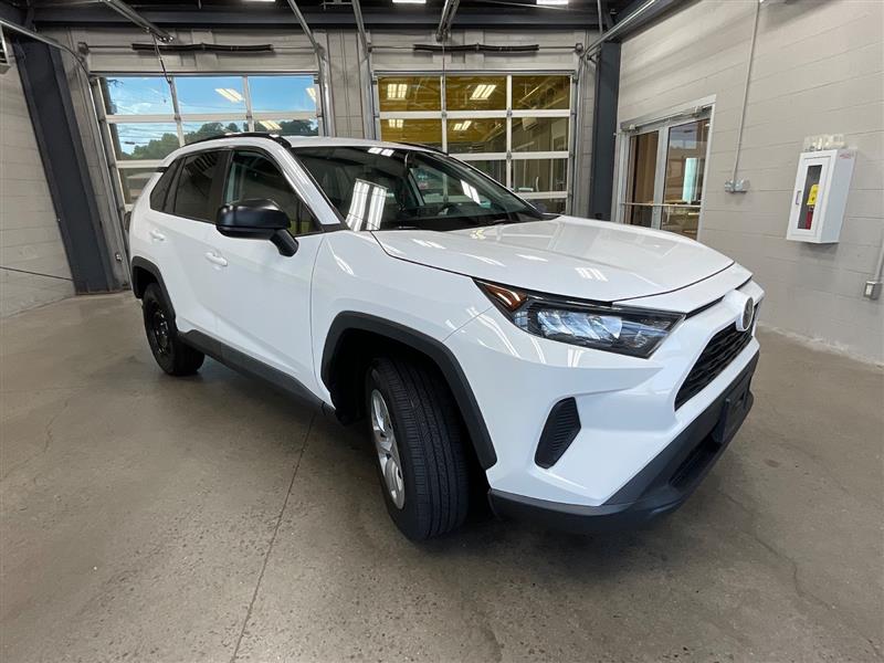 2021 TOYOTA RAV4 LE