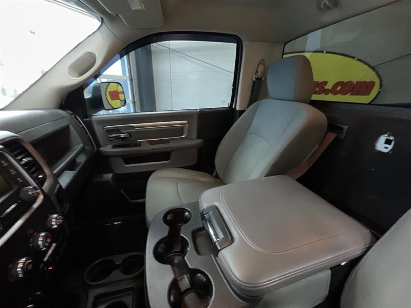 2015 RAM 2500 TRADESMAN