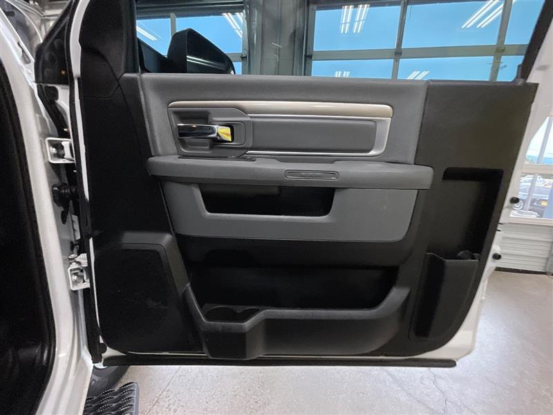 2015 RAM 2500 TRADESMAN