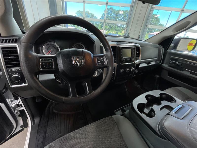 2019 RAM 1500 CLASSIC SLT