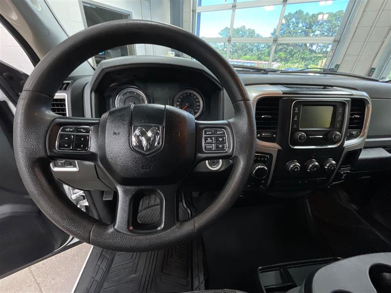 2019 RAM 1500 CLASSIC SLT