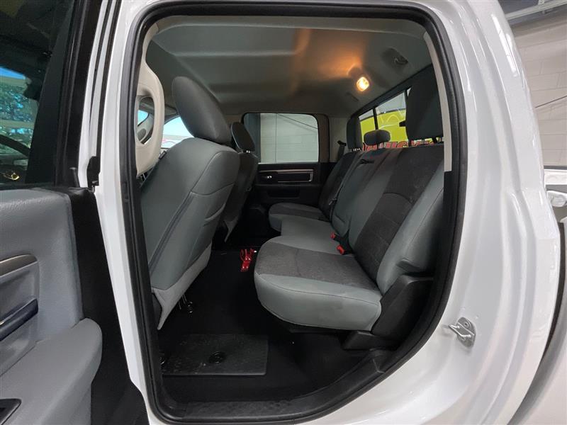 2019 RAM 1500 CLASSIC SLT