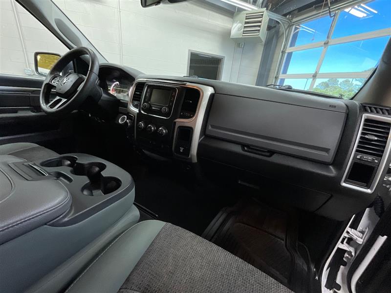 2019 RAM 1500 CLASSIC SLT