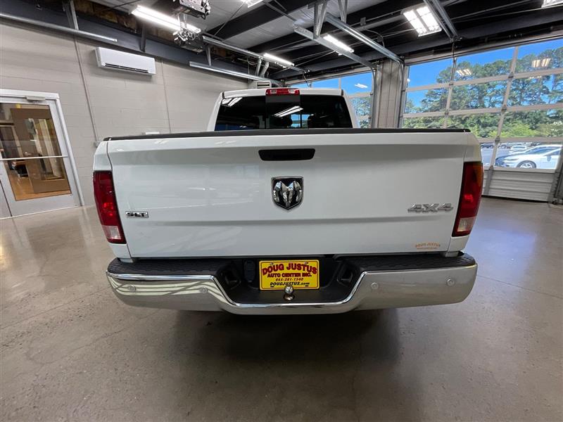 2019 RAM 1500 CLASSIC SLT