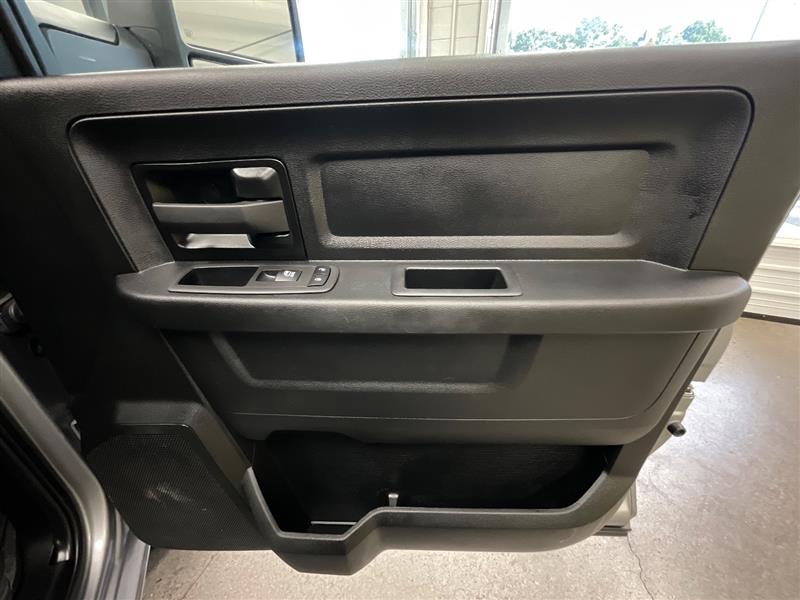2023 RAM 2500 TRADESMAN