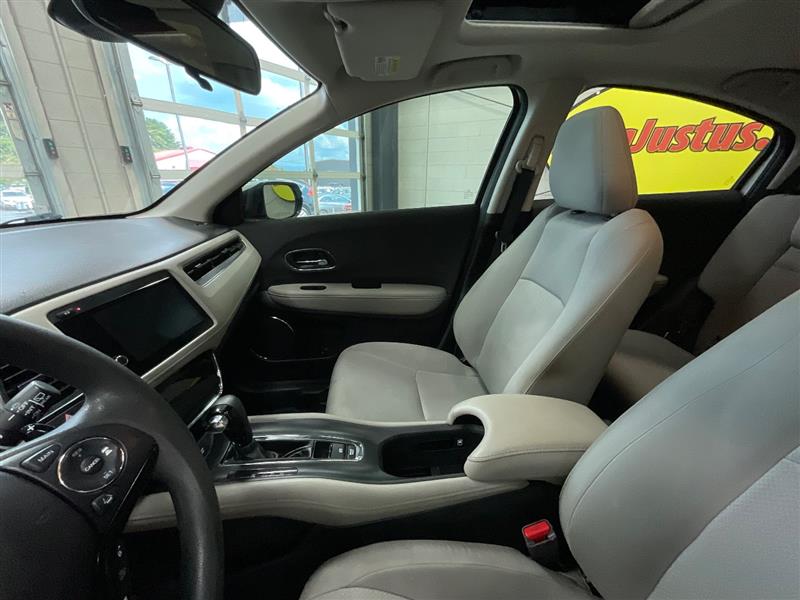 2022 HONDA HR-V EX