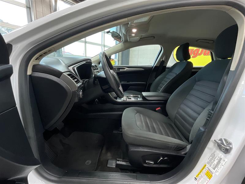 2017 FORD FUSION HYBRID SE