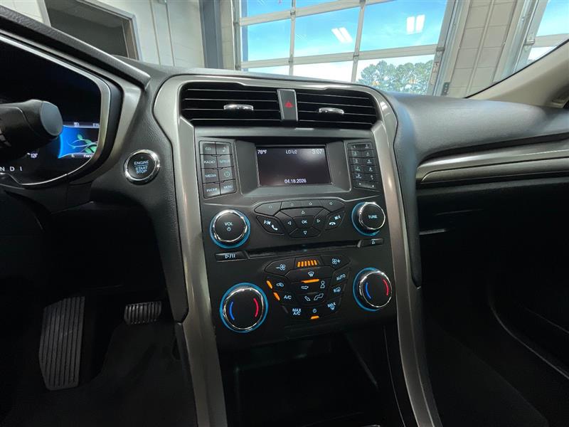 2017 FORD FUSION HYBRID SE