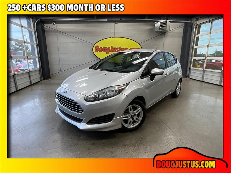 Silver 2019 Ford Fiesta SE Hatchback FWD Hatchback Front-Wheel Drive Automatic
