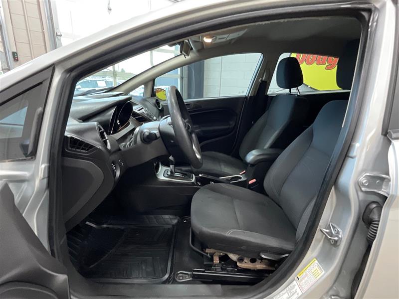 2019 FORD FIESTA SE