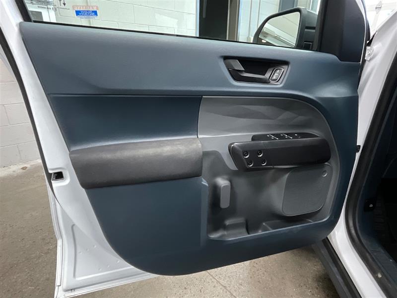 2023 FORD MAVERICK XL