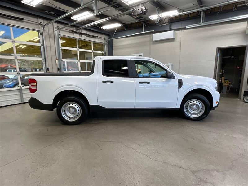 2023 FORD MAVERICK XL