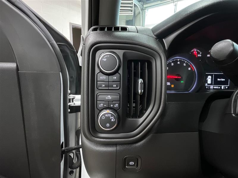 2019 CHEVROLET SILVERADO 1500 Custom Trail Boss