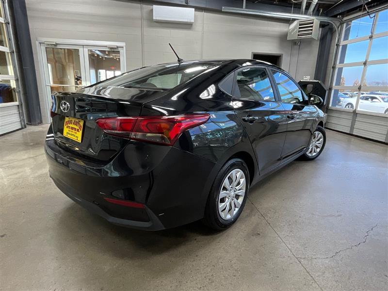 2019 HYUNDAI ACCENT SE