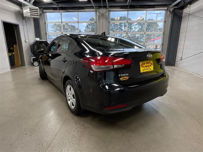 2018 KIA FORTE LX