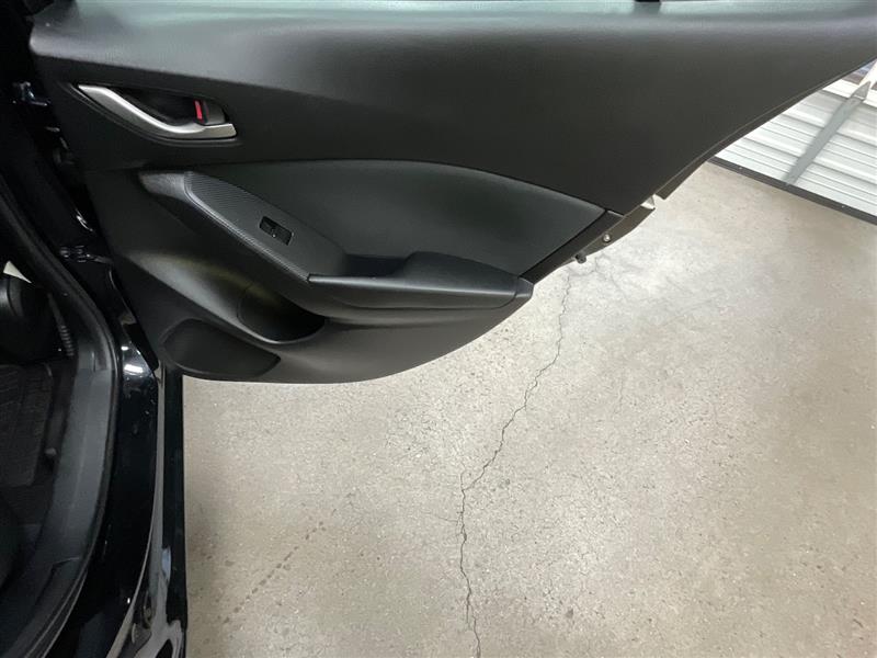 2015 MAZDA MAZDA3 I SPORT