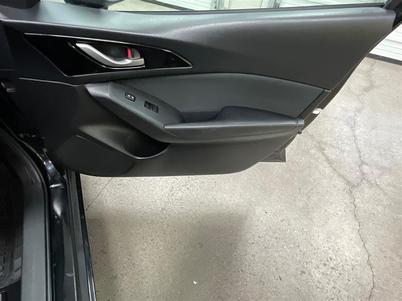 2015 MAZDA MAZDA3 I SPORT