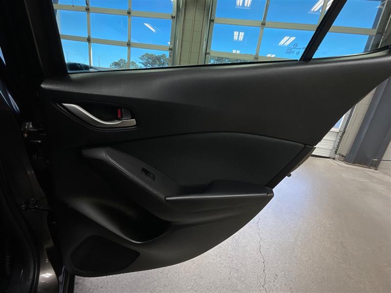 2015 MAZDA MAZDA3 I SPORT