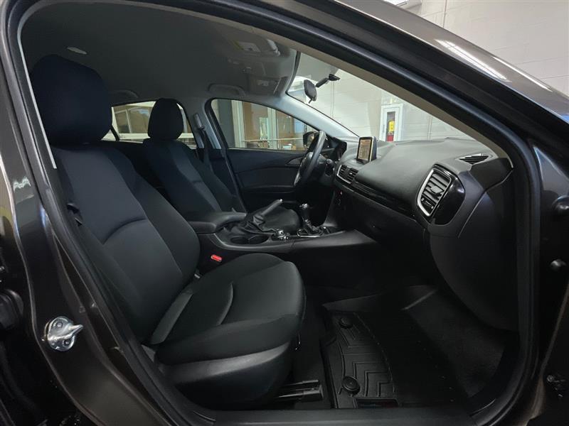 2015 MAZDA MAZDA3 I SPORT