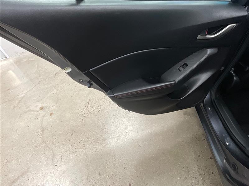 2016 MAZDA MAZDA3 I GRAND TOURING