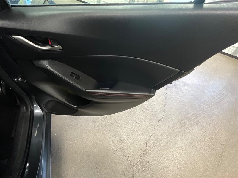 2016 MAZDA MAZDA3 I GRAND TOURING