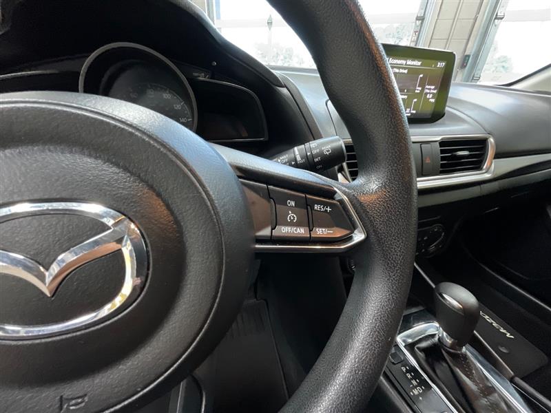 2018 MAZDA MAZDA3 SPORT