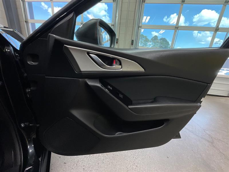 2018 MAZDA MAZDA3 SPORT