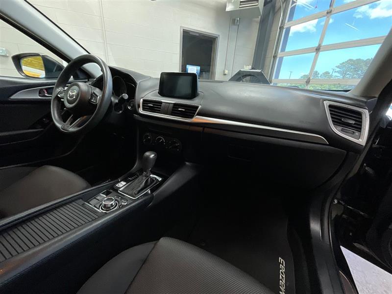 2018 MAZDA MAZDA3 SPORT