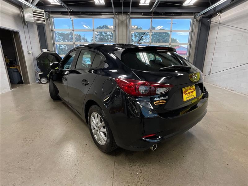 2018 MAZDA MAZDA3 SPORT