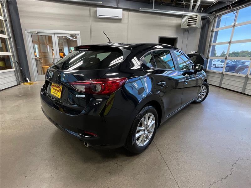 2018 MAZDA MAZDA3 SPORT