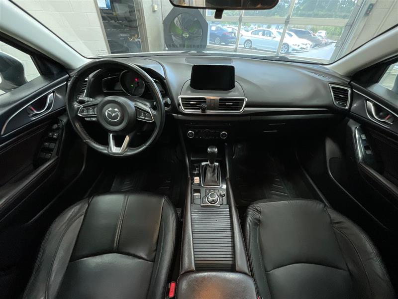 2017 MAZDA MAZDA3 