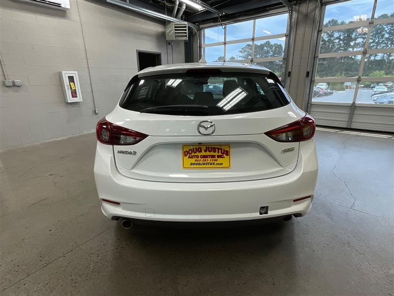 2017 MAZDA MAZDA3 