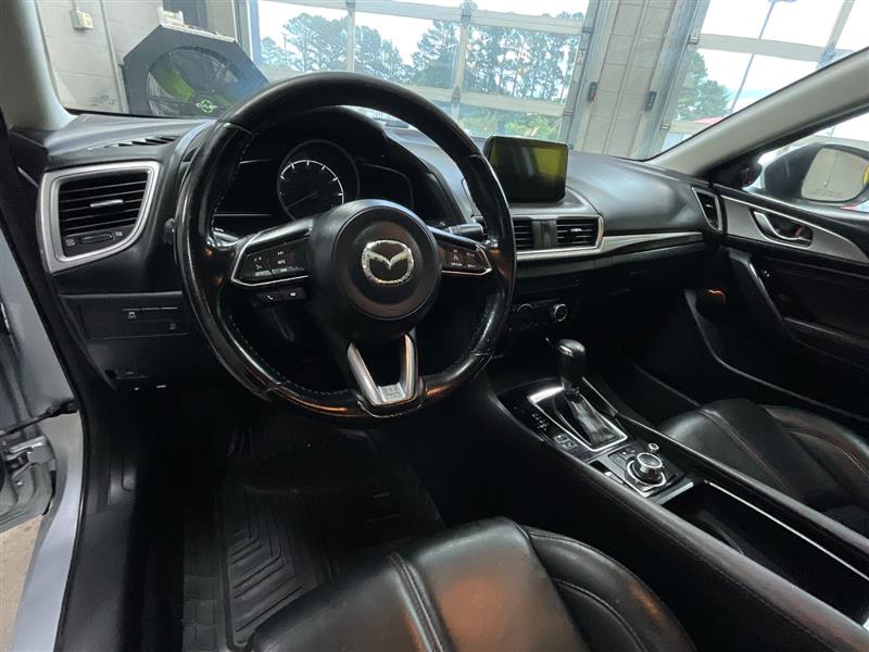 2018 MAZDA MAZDA3 4-DOOR Touring