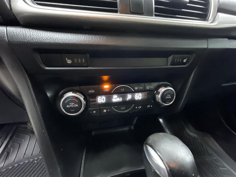 2018 MAZDA MAZDA3 4-DOOR Touring