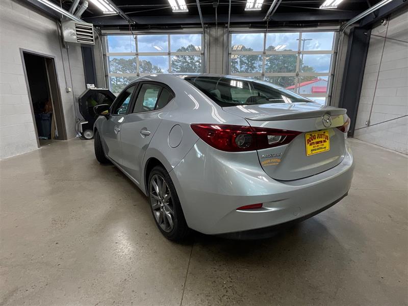 2018 MAZDA MAZDA3 4-DOOR Touring