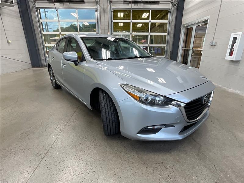 2018 MAZDA MAZDA3 4-DOOR Touring
