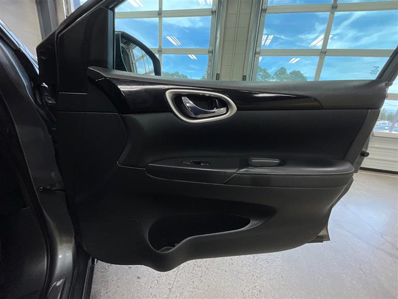 2018 NISSAN SENTRA SV