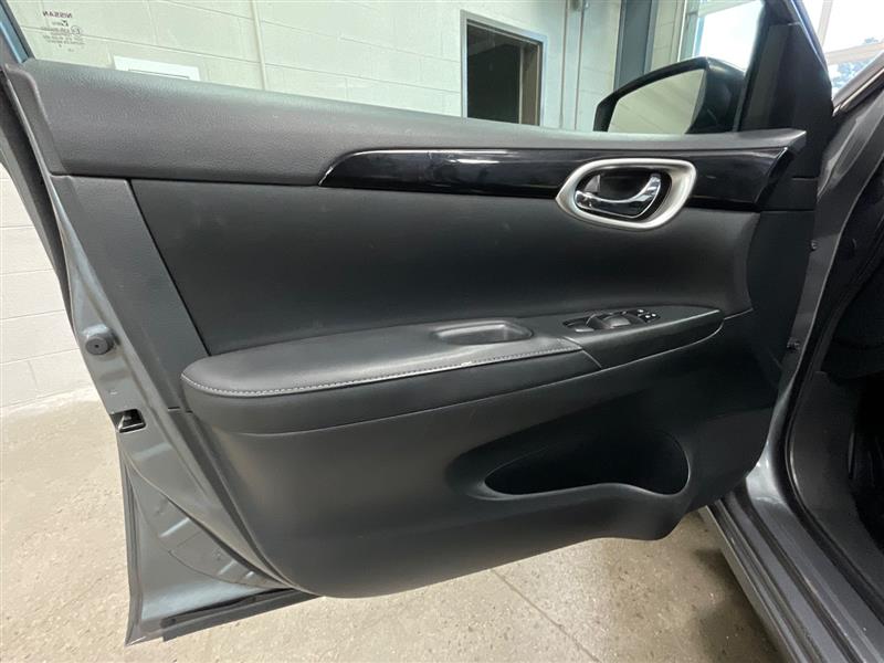 2018 NISSAN SENTRA SV