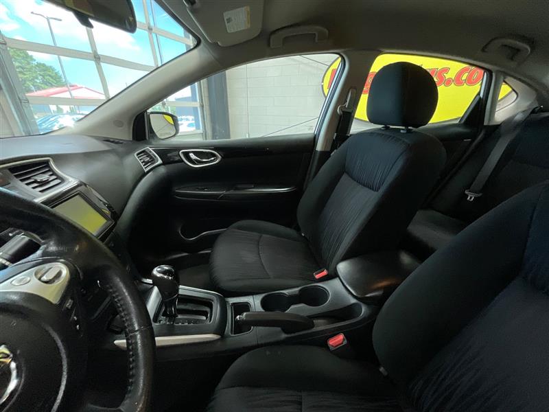 2019 NISSAN SENTRA SV