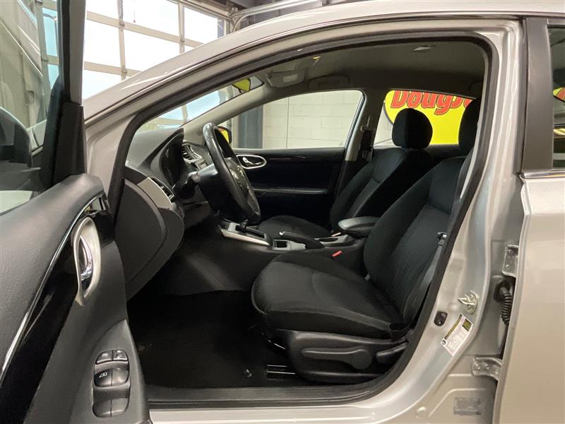 2019 NISSAN SENTRA SV