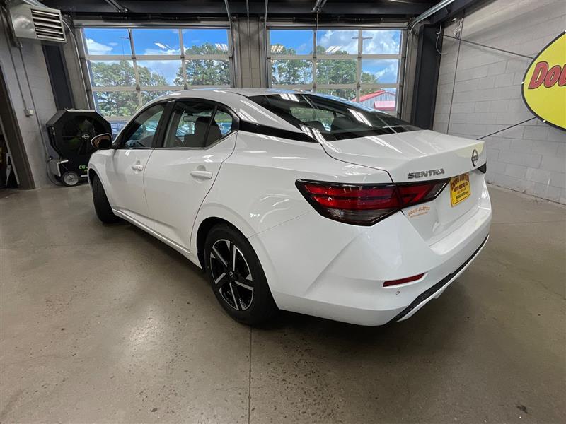 2024 NISSAN SENTRA SV