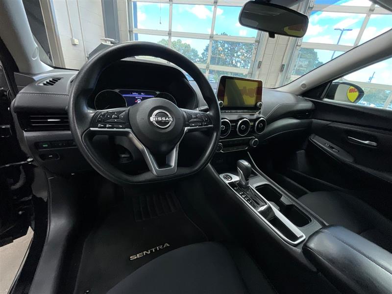 2024 NISSAN SENTRA SV