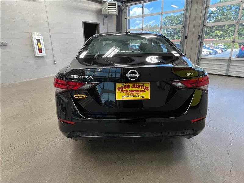 2024 NISSAN SENTRA SV