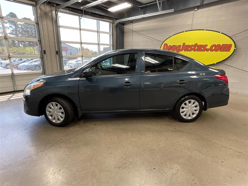 2017 NISSAN VERSA SEDAN S