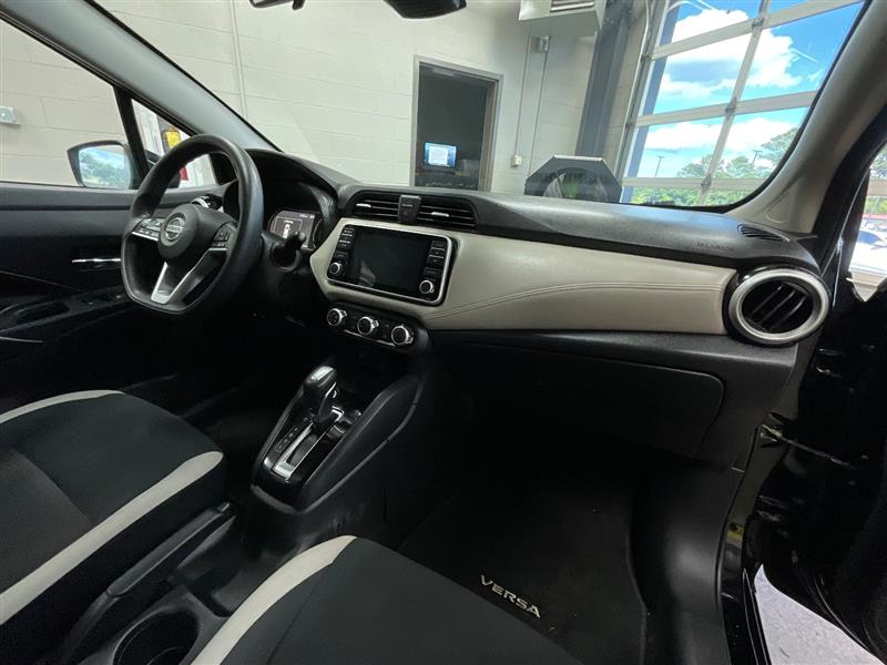 2020 NISSAN VERSA SV