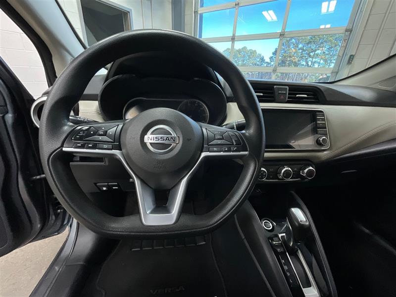 2020 NISSAN VERSA SV
