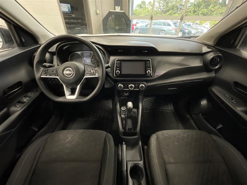 2022 NISSAN KICKS S