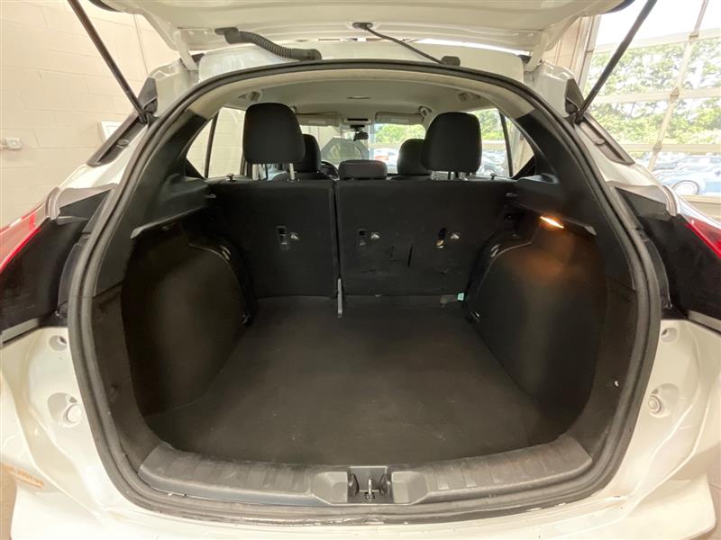 2022 NISSAN KICKS S