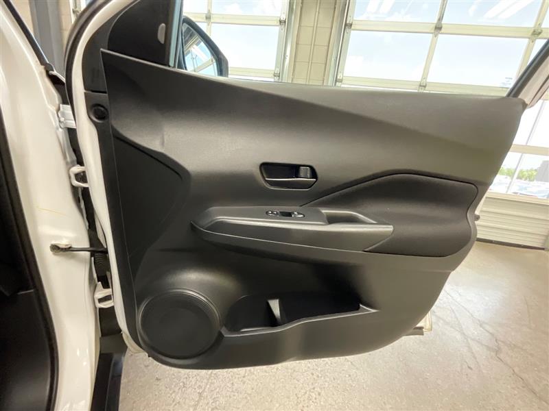 2022 NISSAN KICKS S
