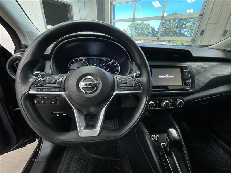 2021 NISSAN KICKS S